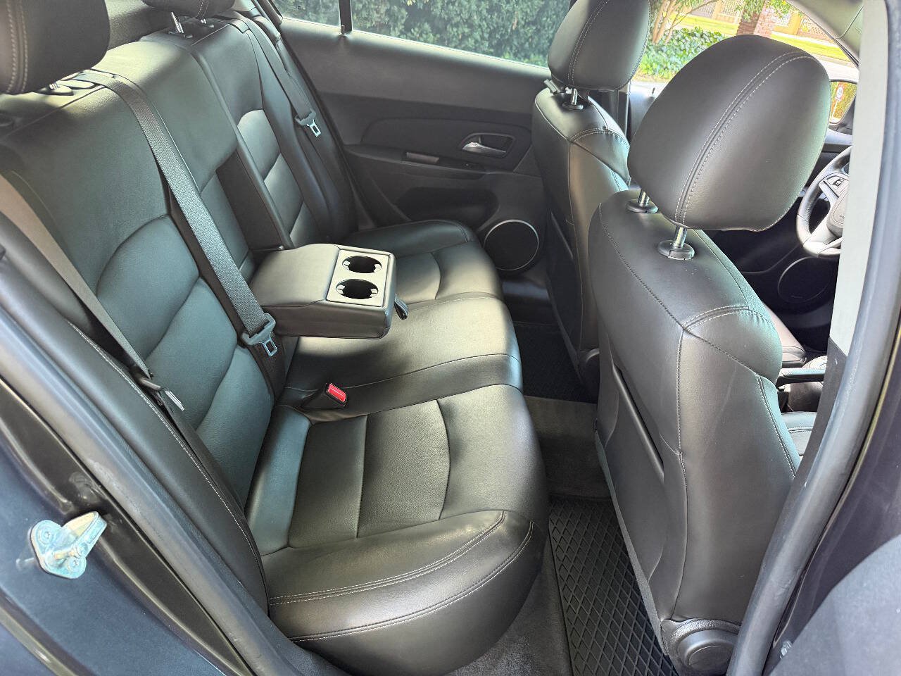 Used 2014 Chevrolet Cruze Diesel w/ Enhanced Safety Package FWD image 24