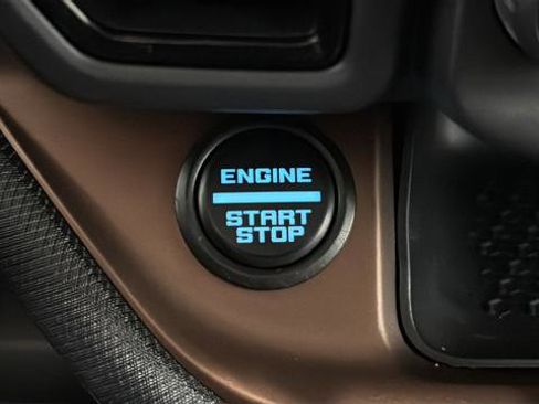Used 2024 Ford Bronco Sport Outer Banks w/ Tech Package AWD/4WD image 30