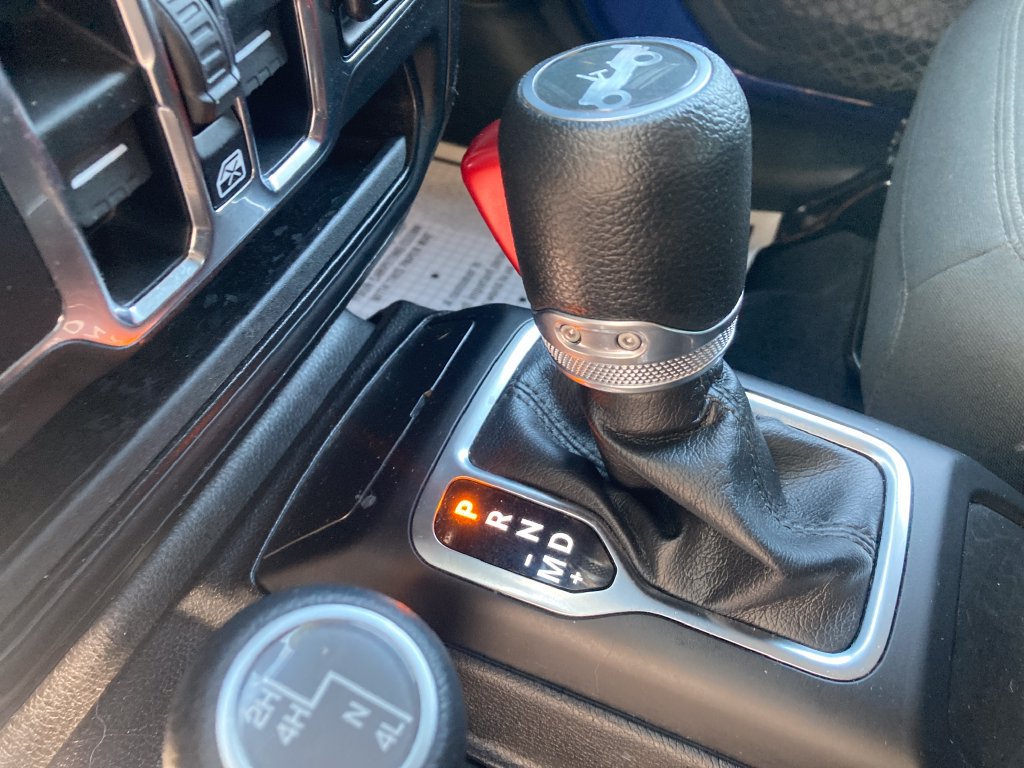 Used 2018 Jeep Wrangler Unlimited Sport S AWD/4WD image 30