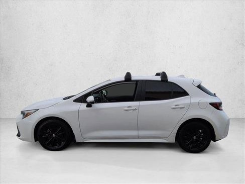 Used 2025 Toyota Corolla SE w/ SE Package FWD image 9