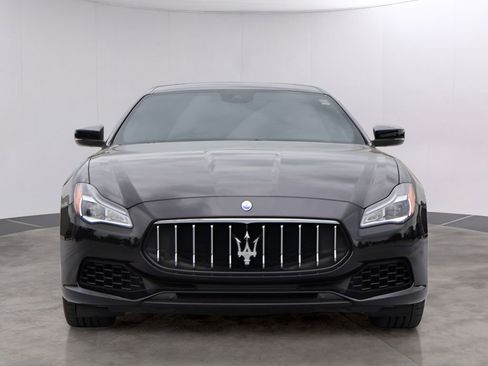 Used 2018 Maserati Quattroporte S Q4 AWD/4WD image 2