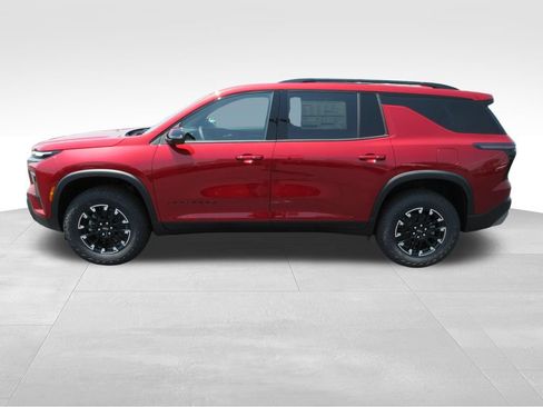 New 2026 Chevrolet Traverse Z71 w/ Driver Confidence Package AWD/4WD image 3