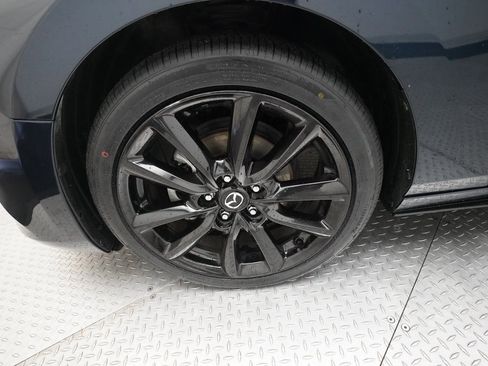 Used 2024 MAZDA MAZDA3 s image 27