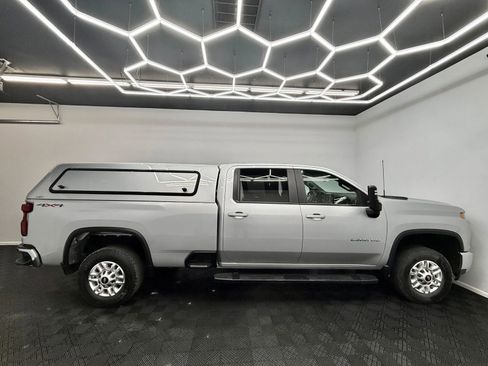 Used 2020 Chevrolet Silverado 2500 LT w/ Fleet Comfort Package image 10