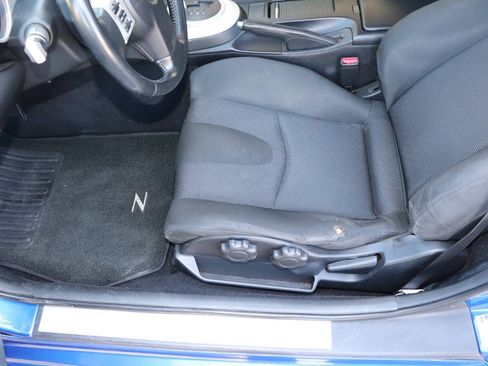 Used 2006 Nissan 350Z Enthusiast w/ (N93) Cargo Convenience Pkg RWD image 17