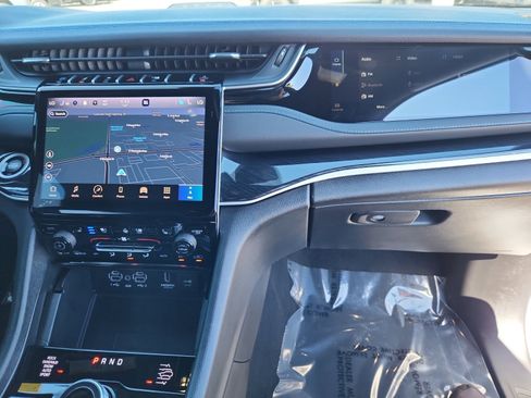 Used 2024 Jeep Grand Cherokee Trailhawk w/ Advanced Protech Group II image 20