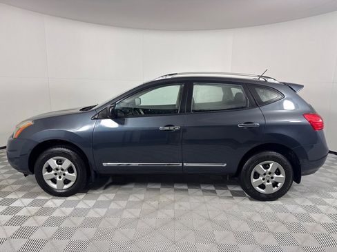 Used 2014 Nissan Rogue S w/ Convenience Package image 8