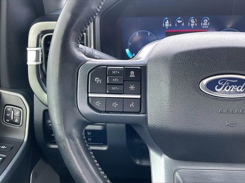Used 2024 Ford F350 Lariat w/ Lariat Ultimate Package image 10