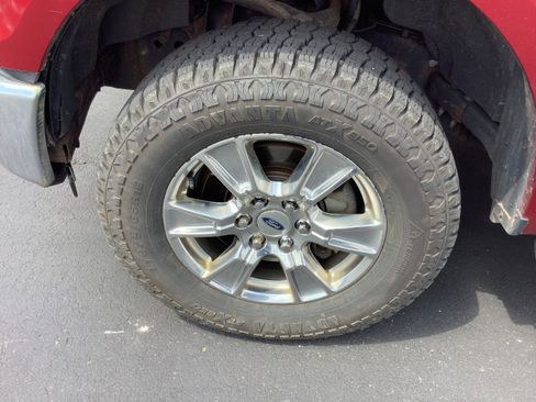 Used 2015 Ford F150 XLT w/ Equipment Group 302A Luxury AWD/4WD image 4