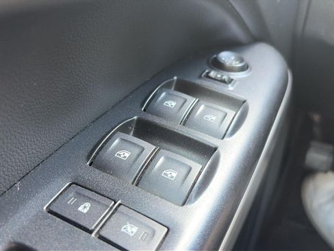 Used 2019 Chevrolet Colorado ZR2 AWD/4WD image 17
