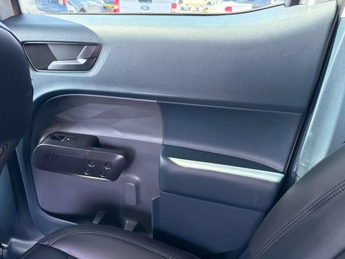 Certified 2023 Ford Maverick Lariat w/ Lariat Luxury Package AWD/4WD image 11