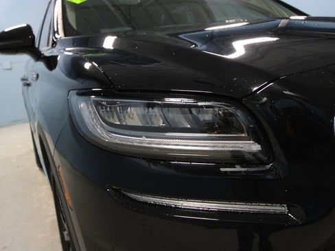 Used 2023 Lincoln Nautilus Reserve w/ Monochromatic Package image 37