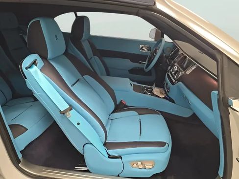Used 2016 Rolls-Royce Dawn RWD image 8