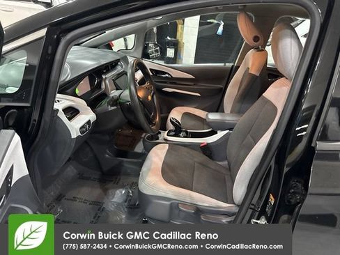 Used 2019 Chevrolet Bolt LT FWD image 11