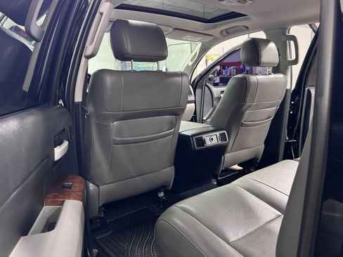 Used 2013 Toyota Tundra Limited w/ Memory Pkg AWD/4WD image 14