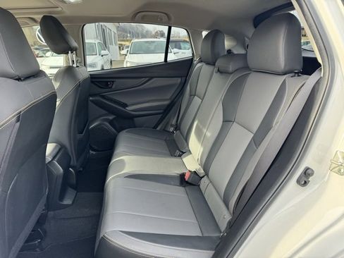 Used 2022 Subaru Crosstrek 2.5i Sport w/ Moonroof Package image 10