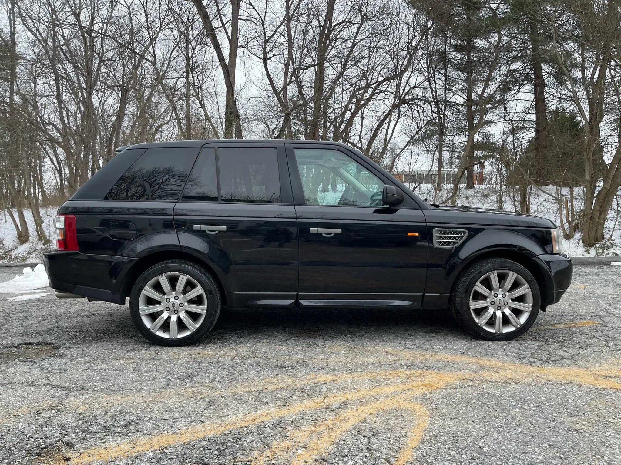 Used 2008 Land Rover Range Rover Sport Supercharged AWD/4WD image 4
