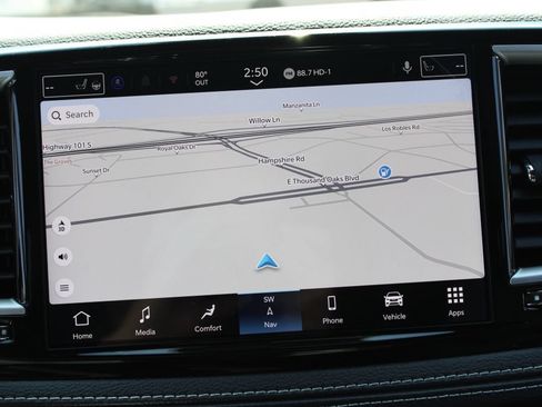 New 2027 Chrysler Pacifica Select w/ Family Tech Group FWD image 25