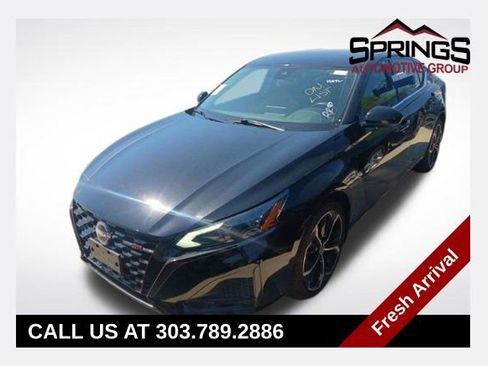 Used 2023 Nissan Altima 2.5 SR AWD/4WD image 1