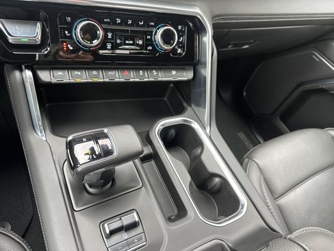 Used 2022 GMC Sierra 1500 Denali image 19