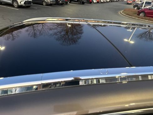 Used 2019 Kia Sorento EX w/ EX Touring Package image 7