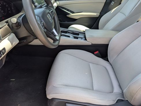 Used 2020 Honda Accord LX image 8