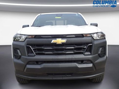 Used 2024 Chevrolet Colorado W/T RWD image 7