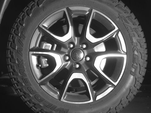 Used 2025 Jeep Compass Trailhawk AWD/4WD image 12