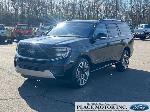 Used 2025 Ford Expedition Platinum w/ Platinum Ultimate Package AWD/4WD image 1