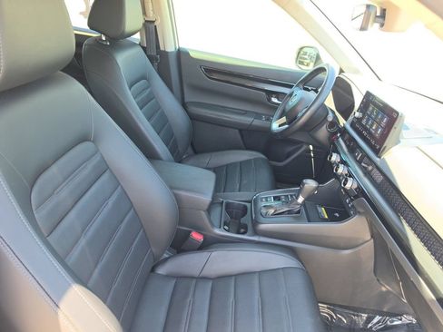 Used 2025 Honda CR-V EX-L image 15