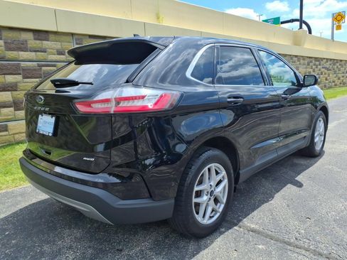 Used 2021 Ford Edge SEL AWD/4WD image 10