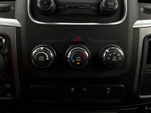 Used 2022 RAM 1500 Classic Warlock AWD/4WD image 24