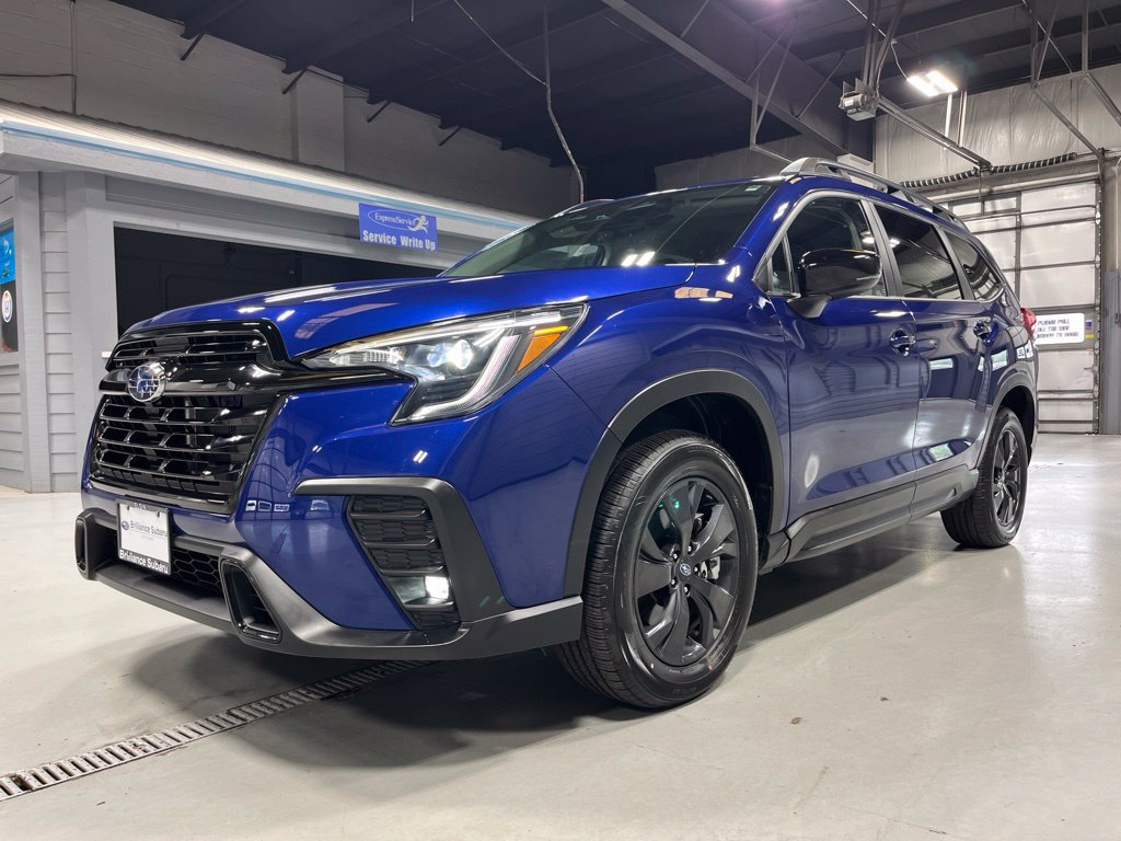 Used 2026 Subaru Ascent Premium AWD/4WD image 3