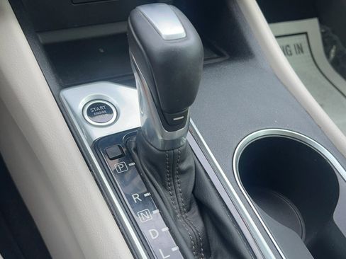 Used 2019 Nissan Altima 2.5 SV FWD image 18
