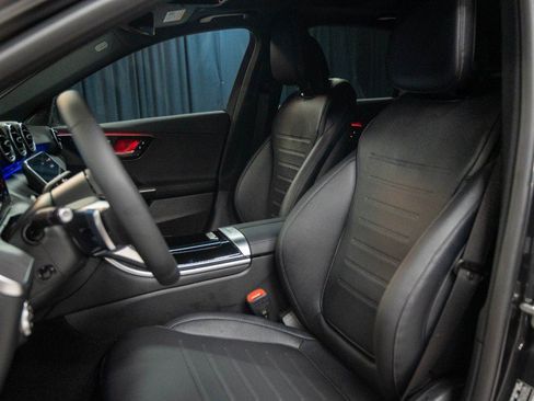 New 2026 Mercedes-Benz C 300 4MATIC Sedan image 11