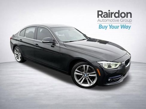 Used 2018 BMW 330i xDrive 330i xDrive w/ Premium Package image 1