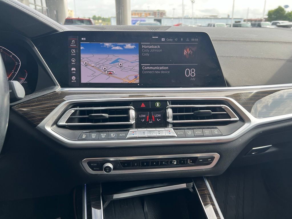 Used 2020 BMW X7 xDrive40i w/ Premium Package AWD/4WD image 15
