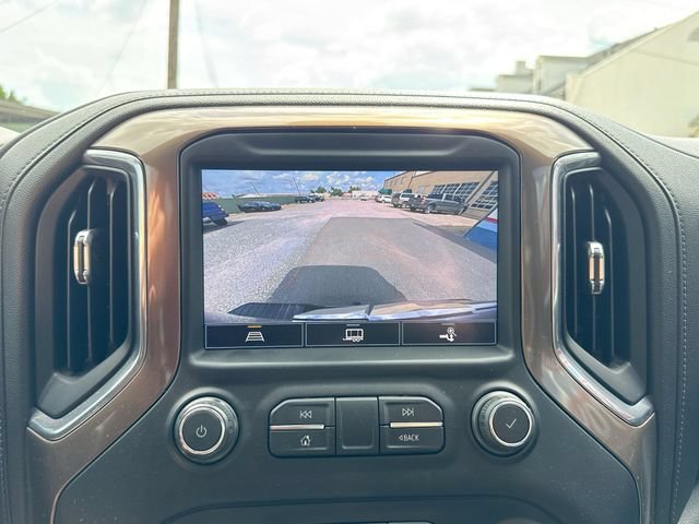 Used 2021 Chevrolet Silverado 1500 High Country w/ LPO, Dark Essentials Package AWD/4WD image 17