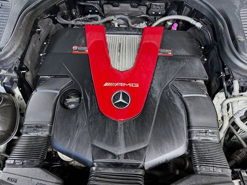 Used 2021 Mercedes-Benz GLC 43 AMG AMG GLC 43 image 39