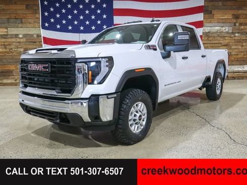 Used 2024 GMC Sierra 2500 Pro AWD/4WD image 6