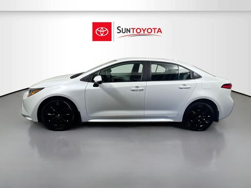 Used 2026 Toyota Corolla LE FWD image 7