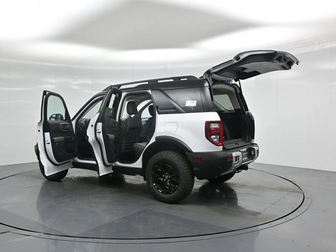 New 2026 Ford Bronco Sport Badlands w/ Sasquatch Badlands Package image 36