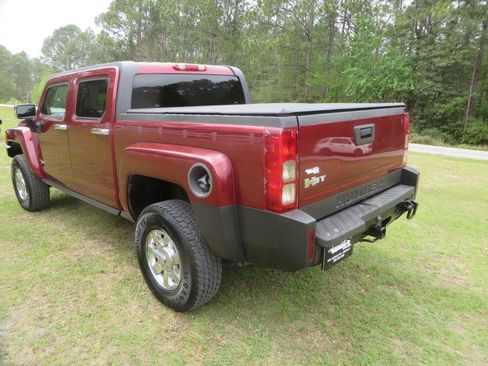 Used 2010 HUMMER H3T w/ Appearance Package image 8