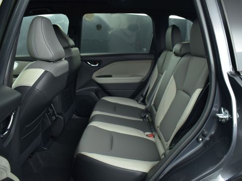 New 2025 Subaru Forester Limited image 13