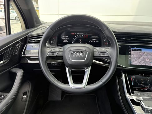 Used 2025 Audi Q7 3.0T Premium Plus AWD/4WD image 17