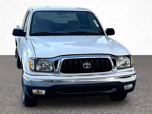 Used 2003 Toyota Tacoma 2WD Xtracab image 3