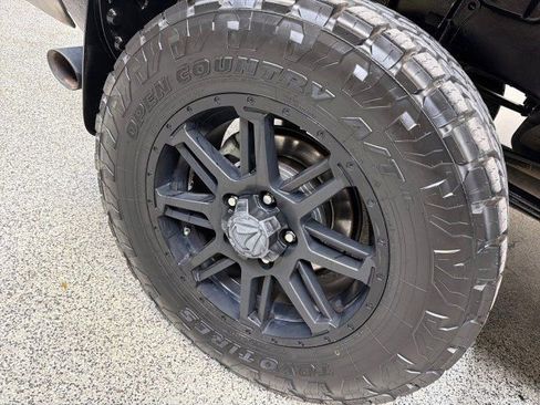 Used 2019 Toyota Tundra SR5 w/ SR5 Upgrade Package RWD image 54