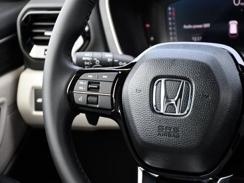 New 2026 Honda Pilot Touring image 26