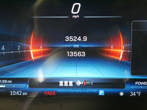 Used 2023 Mercedes-Benz C 43 AMG 4MATIC Sedan image 14