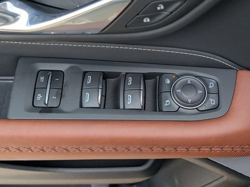 Used 2023 GMC Yukon XL Denali Ultimate AWD/4WD image 19